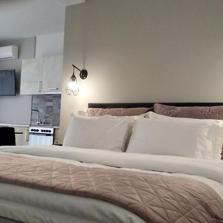 Psammites Apartment Kalampáka Ngoại thất bức ảnh