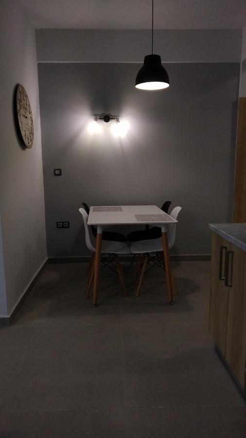 Psammites Apartment Kalampáka Ngoại thất bức ảnh