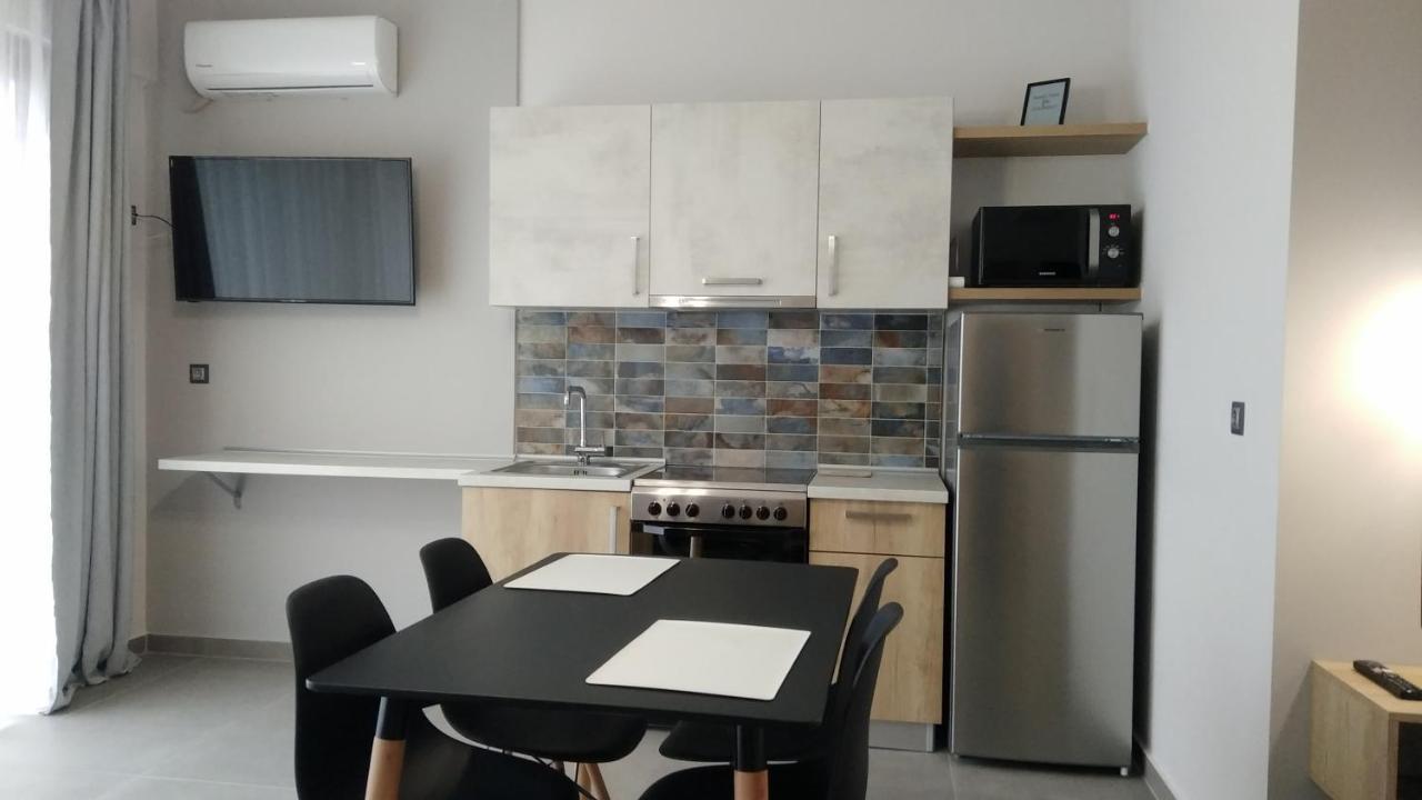 Psammites Apartment Kalampáka Ngoại thất bức ảnh
